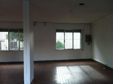 Foto Negozio in picciorana, Lucca Tempagnano - Picciorana di 160 m²