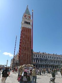 Foto Negozio in rialto, Venezia Rialto di 80 m² con 2 locali in affitto
