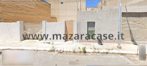 Foto Magazzino a Mazara del Vallo di 141 m² con 1 locali in vendita