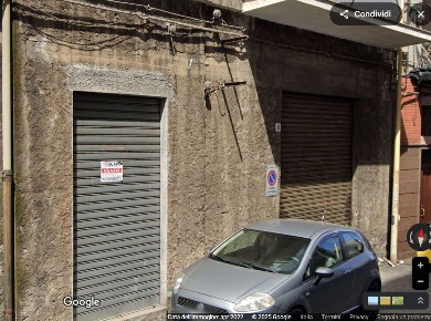 Foto Negozio in via Giacomo Matteotti 56-54, Giarre Centro di 220 m²