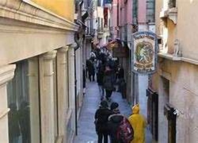 Foto Negozio a Venezia di 30 m² con 4 locali in affitto