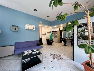 Foto Negozio in Piazza Marconi 2, Costa Volpino Centro di 113 m² in vendita