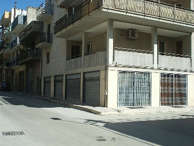 Foto Negozio a Gravina in Puglia di 115 m² con 1 locali in affitto