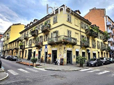 Foto Attività commerciale in Via Baretti  16/e, Torino di 115 m² in vendita