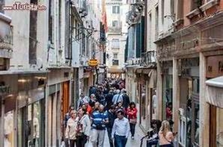 Foto Negozio in mercerie, Venezia Malamocco di 45 m² con 2 locali