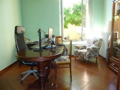 Foto Ufficio in corso Garibaldi, Forlì Centro Storico di 25 m² con 1 locali