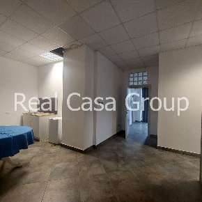 Foto Ufficio in Via Emilia Est, Modena Modena Est di 85 m² con 1 locali