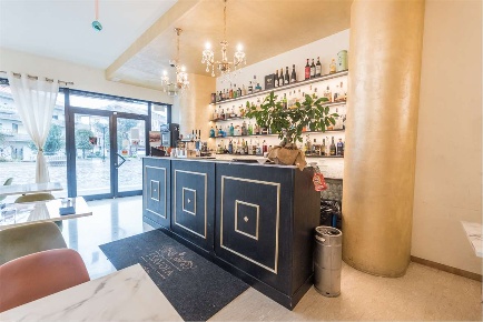 Foto Attività commerciale a Montesilvano di 110 m² con 6 locali in vendita