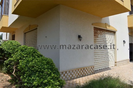 Foto Magazzino a Mazara del Vallo di 148 m² in affitto