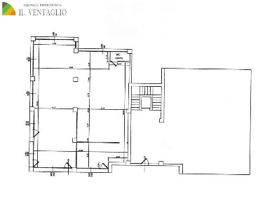 Foto Negozio a Sassuolo di 130 m² con 1 locali in vendita