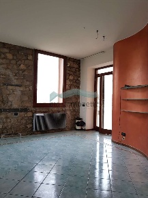 Foto Ufficio a Fregona di 80 m² con 3 locali in affitto