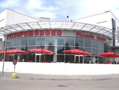 Foto Negozio a Ancona di 550 m² con 6 locali in vendita