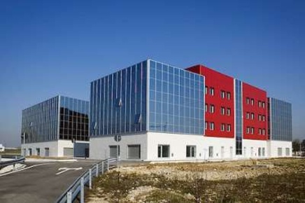 Foto Ufficio in STRADA MOROLENSE, Frosinone Le Lame Area Industriale