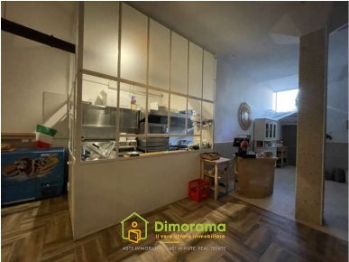 Foto Negozio in Viale Giuseppe Garibaldi 17 00053 Civitavecchia RM Italia,