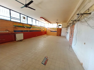 Foto Negozio in Corso Italia, Gorizia Centro di 90 m² con 2 locali