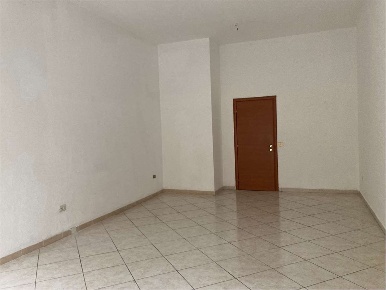 Foto Ufficio a Sarzana di 40 m² con 1 locali in affitto