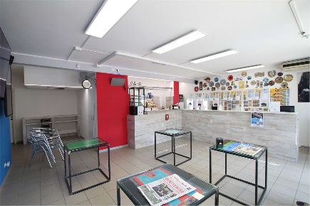 Foto Attività commerciale a Perugia di 90 m² con 2 locali in vendita