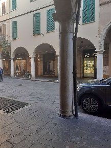 Foto Negozio in corso umberto, Mantova Centro di 45 m² con 1 locali