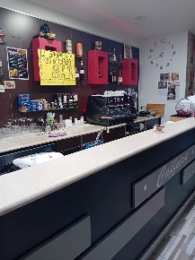 Foto Negozio a Valenzano di 60 m² con 1 locali in vendita