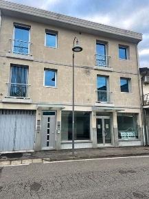 Foto Negozio a Taglio di Po di 75 m² con 1 locali in vendita