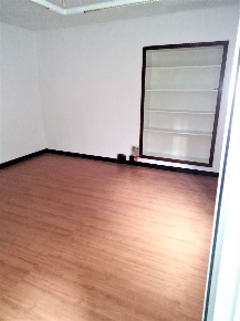 Foto Ufficio a Rovereto di 70 m² con 1 locali in affitto