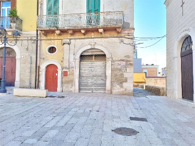 Foto Negozio in PIAZZA PASQUALE BONA, Cerignola Centro di 90 m² in affitto