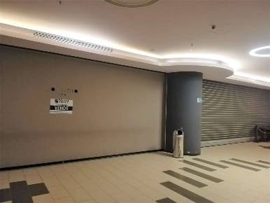 Foto Negozio a Ancona di 820 m² con 25 locali in vendita