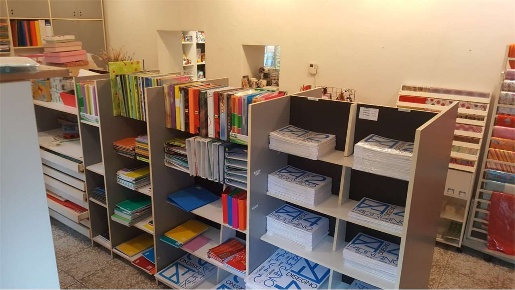 Foto Negozio in VOLTA, Cornate d'Adda Centro di 85 m² con 3 locali