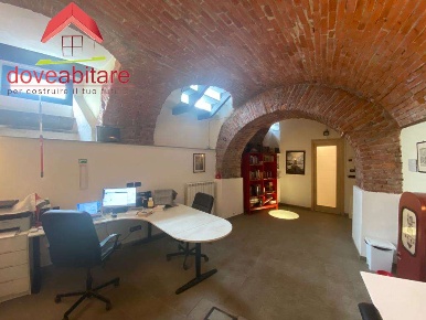 Foto Magazzino in Via Mazzini 30, Pinerolo Centro di 47 m² con 1 locali