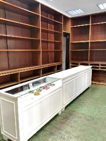 Foto Negozio a Prato di 80 m² con 3 locali in affitto