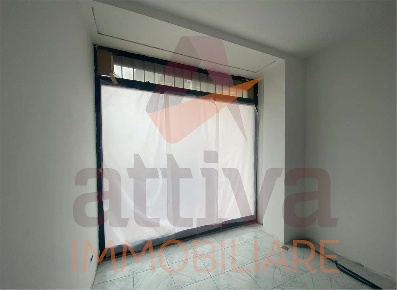 Foto Negozio a Castelfidardo di 70 m² con 2 locali in affitto