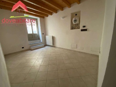Foto Magazzino in Via Sommeiller 0, Pinerolo Centro Storico di 20 m²