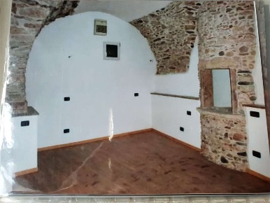 Foto Negozio a Trento di 100 m² con 3 locali in affitto