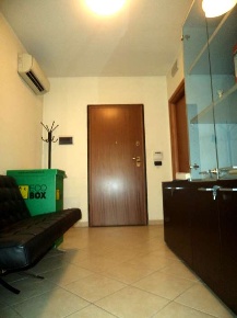 Foto Ufficio a Poggio a Caiano di 46 m² con 1 locali in affitto