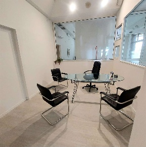 Foto Ufficio in Corso Italia 73/A, Gorizia Centro di 8 m² con 3 locali