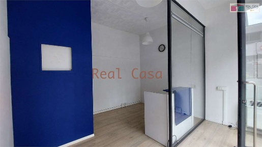 Foto Negozio a Modena di 45 m² con 2 locali in affitto