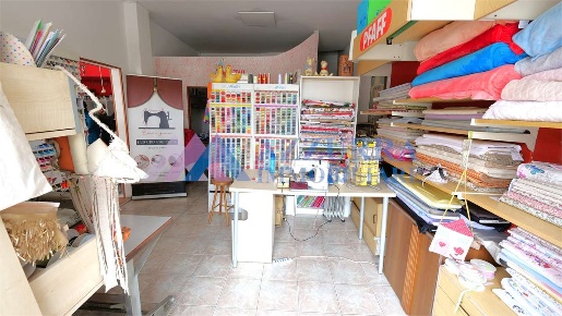 Foto Attività commerciale a Lanciano di 200 m² con 4 locali in vendita