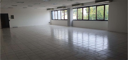 Foto Ufficio in Via Noventa, San Donà di Piave Centro di 270 m² in vendita