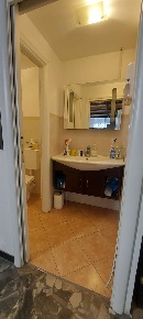 Foto Negozio in VIALE KASMAN  13, Chiavari Centro di 80 m² con 2 locali