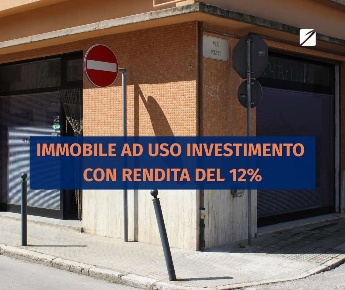 Foto Negozio in via Repubblica 93, Chiaravalle Centro di 57 m² con 1 locali