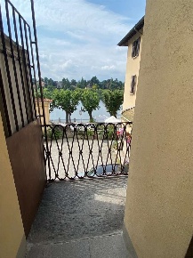Foto Ufficio in Piazza Mazzini 12, Sesto Calende Centro di 95 m² in affitto