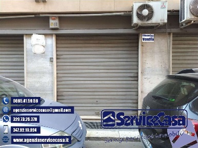 Foto Ufficio in VIA SAN GIUSEPPE, Cerignola Centro di 40 m² con 2 locali