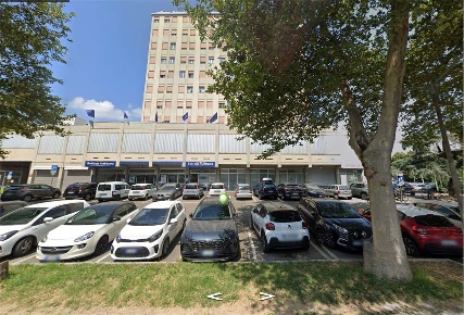 Foto Negozio in via Rainusso 28, Modena San Faustino di 300 m² con 1 locali