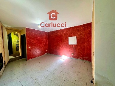 Foto Magazzino in Via Giuggiolo, Pescia Centro di 48 m² con 2 locali