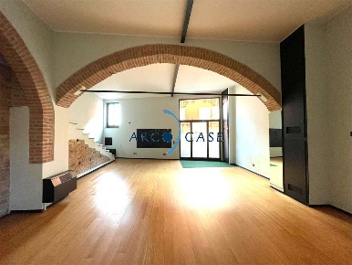 Foto Ufficio in Via Borgo S. Pietro, Crema Centro Storico di 140 m²