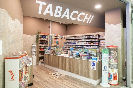 Foto Negozio a Larciano di 45 m² con 1 locali in vendita