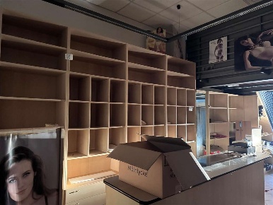Foto Negozio in VIA MAIOCCHI  13, Como Lora di 40 m² con 1 locali
