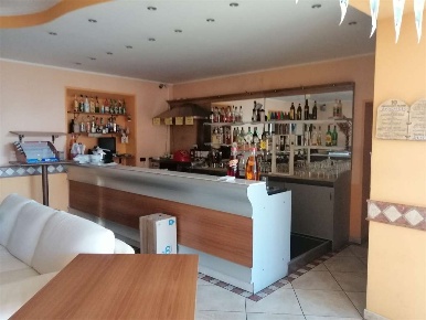 Foto Negozio in via Garibaldi 16, Cunardo Centro di 140 m² con 1 locali