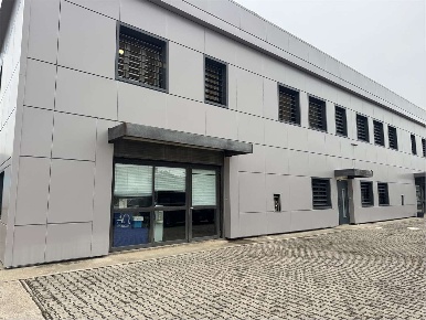 Foto Ufficio a San Giovanni in Persiceto di 80 m² con 4 locali in affitto