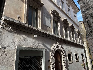 Foto Ufficio a Perugia di 80 m² con 3 locali in affitto